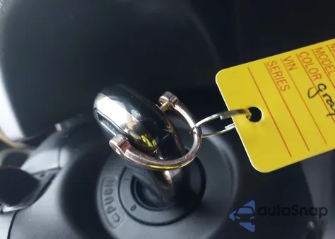 2007 Honda Fit Sport from USA, damaged, VIN JHMGD38647S000397